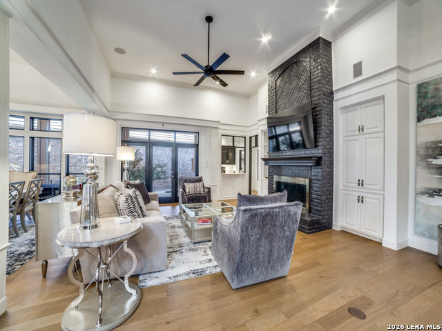 Image 19 of 40 For 4 Hendon Ln  