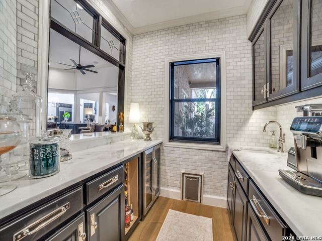 Image 20 of 40 For 4 Hendon Ln  