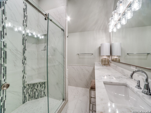 Image 29 of 40 For 4 Hendon Ln  