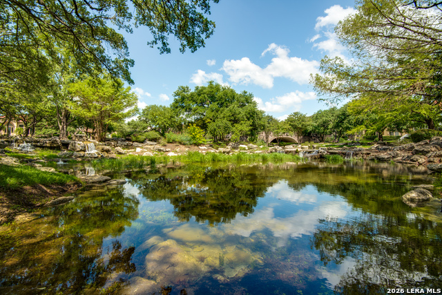 Image 39 of 40 For 4 Hendon Ln  