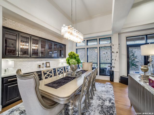 Image 9 of 40 For 4 Hendon Ln  