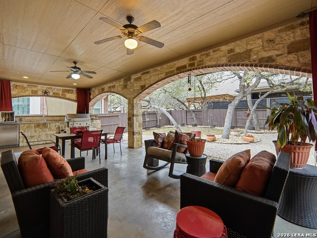 Listing photo id 25 for 11911 Lampasas Trl
