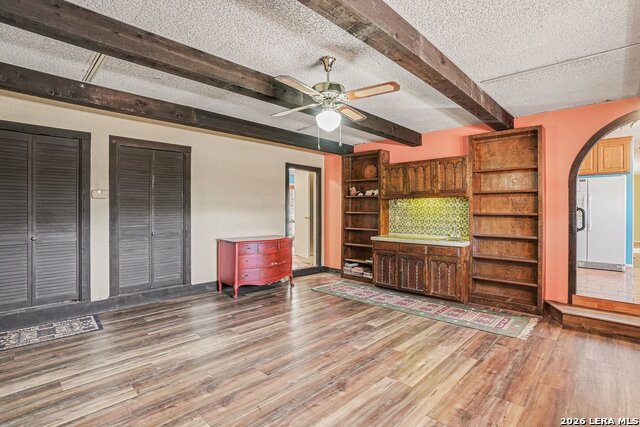 Image 17 of 30 For 207 Coronet  