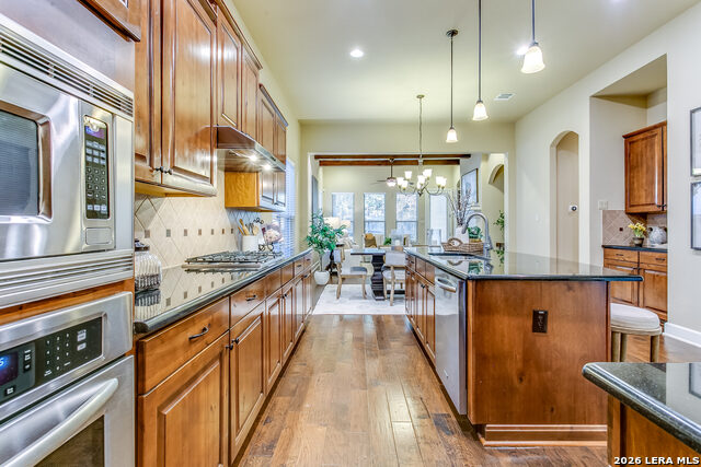 Image 8 of 23 For 20210 Bella Glade