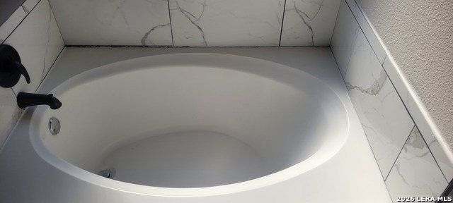 Image 14 of 47 For 144 Briar  