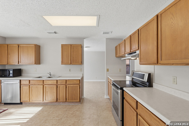 Image 11 of 30 For 7846 Farlin Park Dr