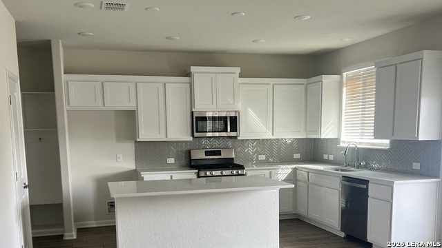 Image 6 of 40 For 8328 Sunrise Glen