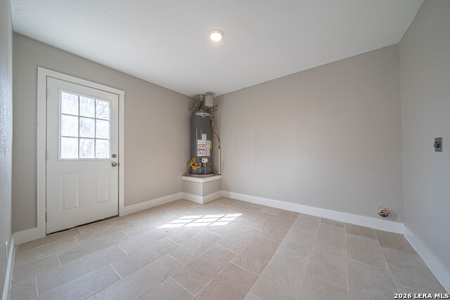 Image 11 of 34 For 7334 Glen Hart