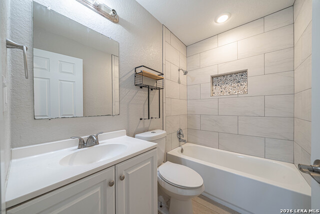 Image 19 of 34 For 7334 Glen Hart