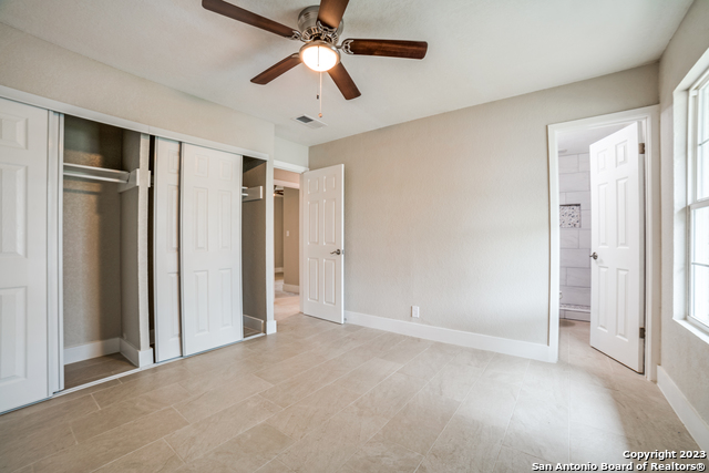 Image 21 of 34 For 7334 Glen Hart