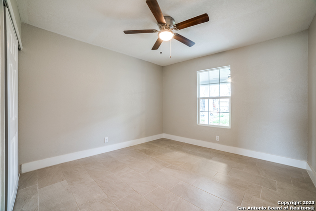 Image 24 of 34 For 7334 Glen Hart