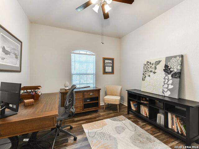 Image 25 of 32 For 1254 Nicholas Manor