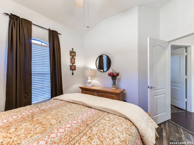 Image 27 of 32 For 1254 Nicholas Manor