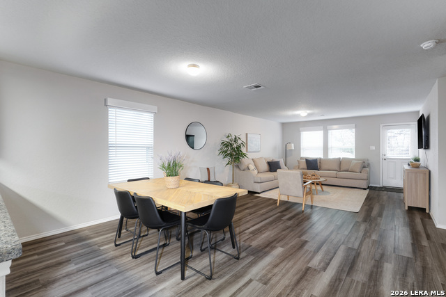 Image 3 of 25 For 31562 Acacia Vista