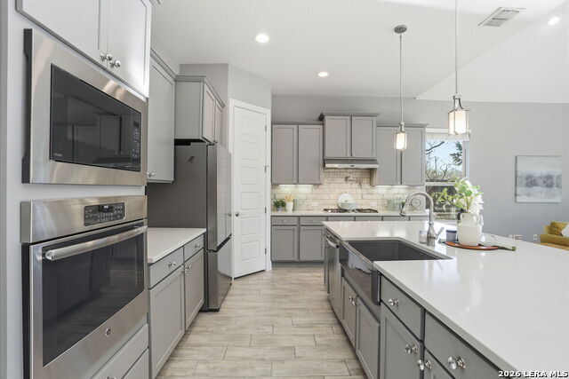 Image 17 of 50 For 3231 Lilly Flower