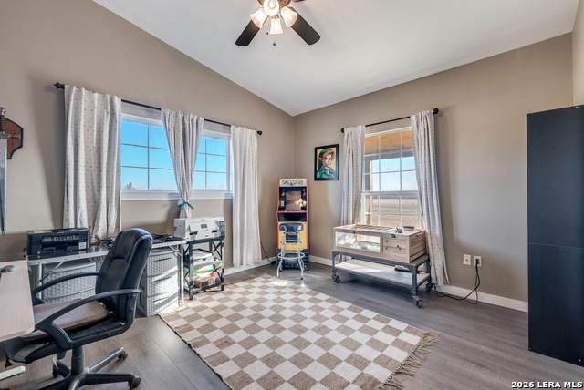 Image 22 of 30 For 1725 Fm 2504