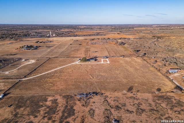 Image 26 of 30 For 1725 Fm 2504