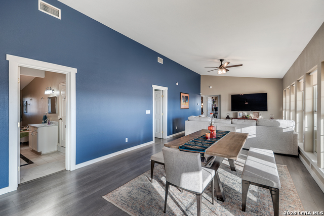 Image 8 of 30 For 1725 Fm 2504