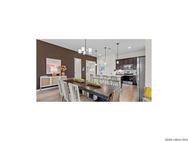 Image 3 of 11 For 6411 Penny Path