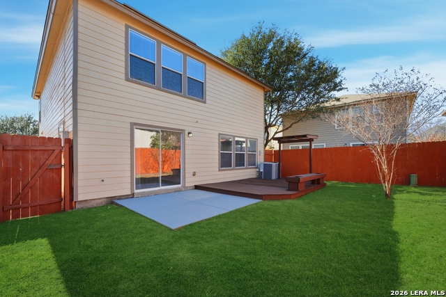 Image 21 of 25 For 7723 Nature Pass