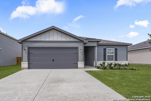 Details for 16012 Stratford Cove, Lytle, TX 78052