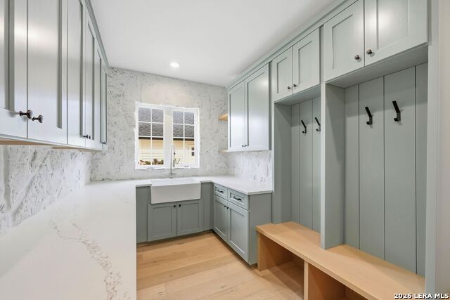 Image 28 of 43 For 807 Wade Road