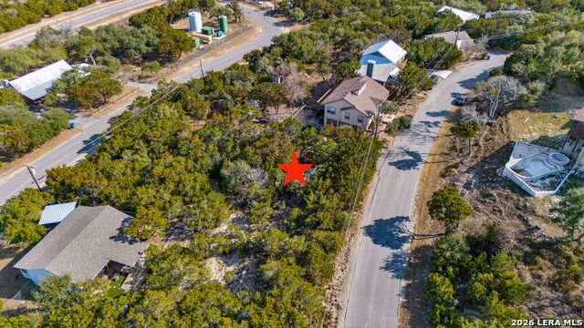 Image 3 of 12 For 528 Highland Heights