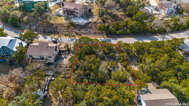 Image 8 of 12 For 528 Highland Heights