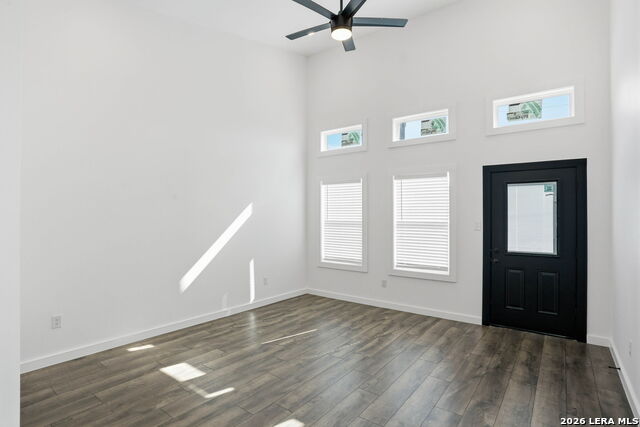 Image 6 of 40 For 317 Porter St