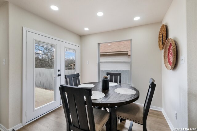 Image 6 of 18 For 5390 Chestnut View