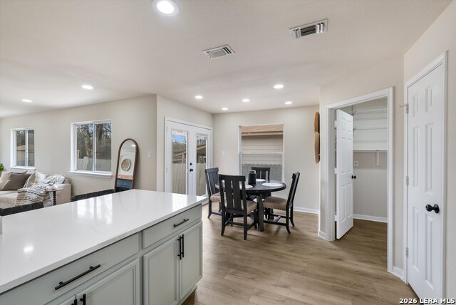 Image 8 of 18 For 5390 Chestnut View