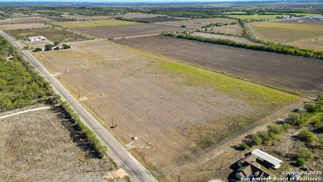 Image 13 of 16 For Lot 2 Fm 471