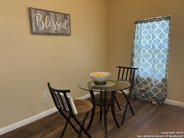 Image 7 of 19 For 2826 Christian