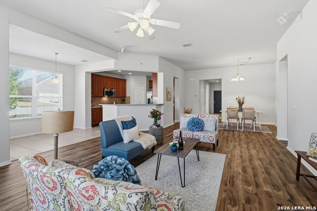 Image 8 of 25 For 1039 Chase Creek