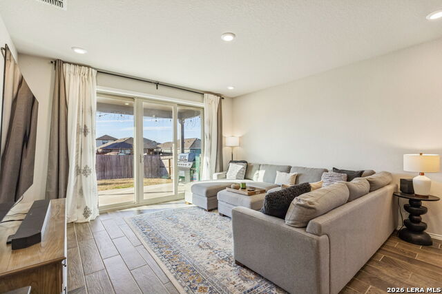 Image 7 of 40 For 4303 Brigade Bend