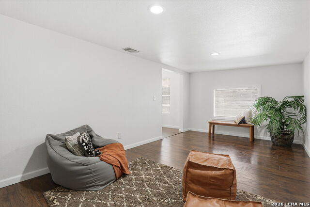 Image 20 of 29 For 2543 Mulberry W