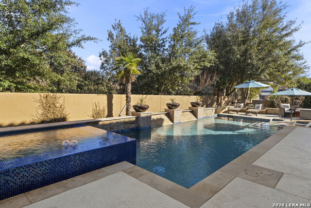 Image 40 of 53 For 3827 Luz Del Faro