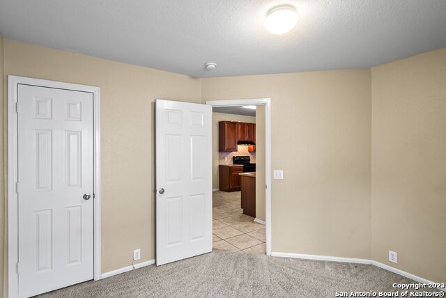 Image 23 of 34 For 15707 Grey Fox Terrace