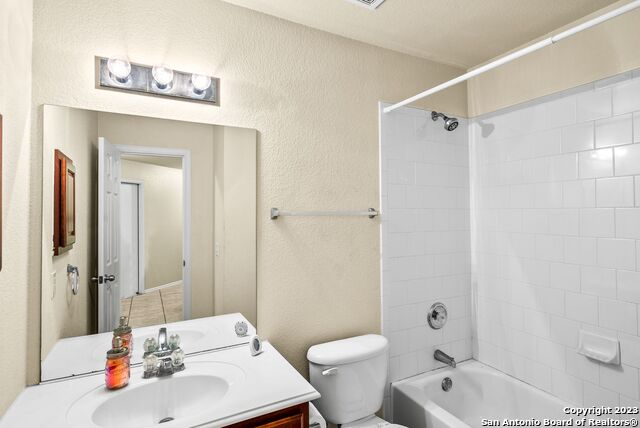 Image 26 of 34 For 15707 Grey Fox Terrace