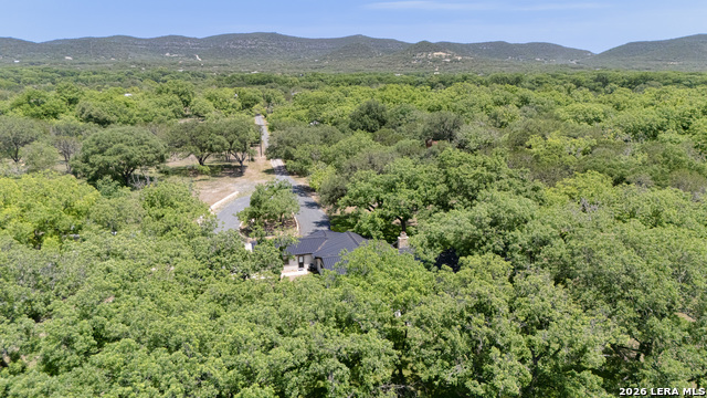 Image 13 of 89 For 727 Leakey Springs Rd.