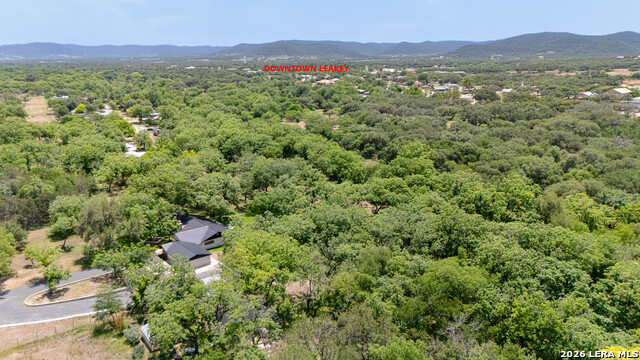 Image 15 of 89 For 727 Leakey Springs Rd.