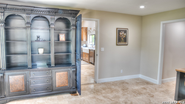 Image 66 of 89 For 727 Leakey Springs Rd.