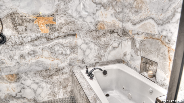 Image 77 of 89 For 727 Leakey Springs Rd.