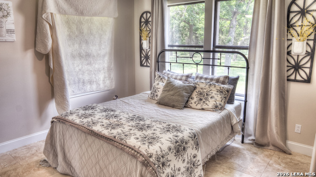 Image 79 of 89 For 727 Leakey Springs Rd.