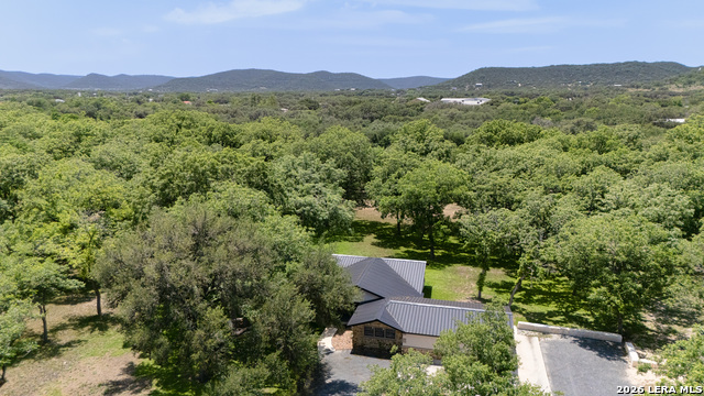 Image 9 of 89 For 727 Leakey Springs Rd.