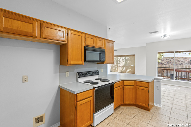 Image 11 of 37 For 8814 Lost Arbor Cir