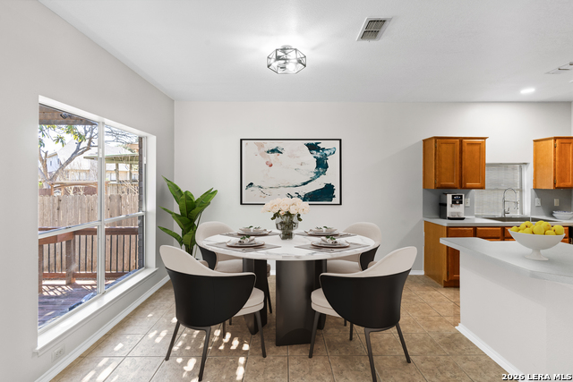 Image 13 of 37 For 8814 Lost Arbor Cir