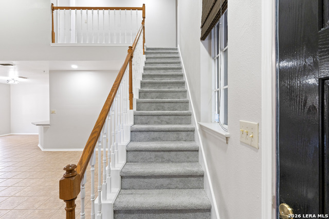 Image 19 of 37 For 8814 Lost Arbor Cir