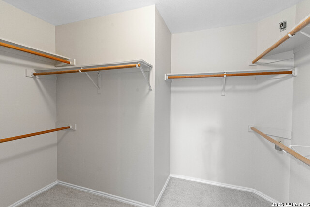 Image 24 of 37 For 8814 Lost Arbor Cir