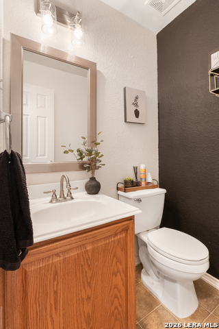 Image 10 of 31 For 9239 Everton